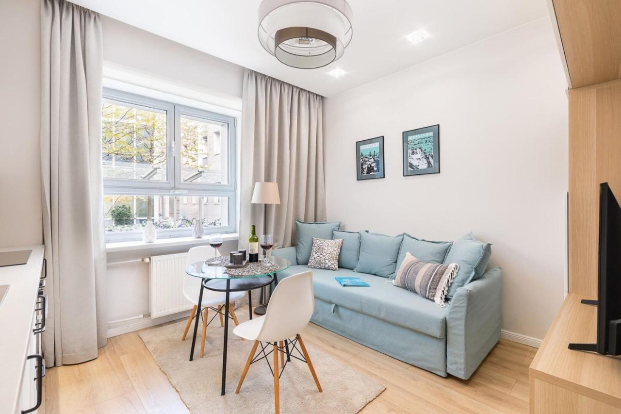 Twarda 14 - Elegant Apartment By Noclegi Renters Varsó Kültér fotó